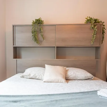 4 Personnes En Centre-ville *