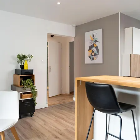 Apartmán T3 Lumineux 60m2 - Port & Centre - - 4 Pers