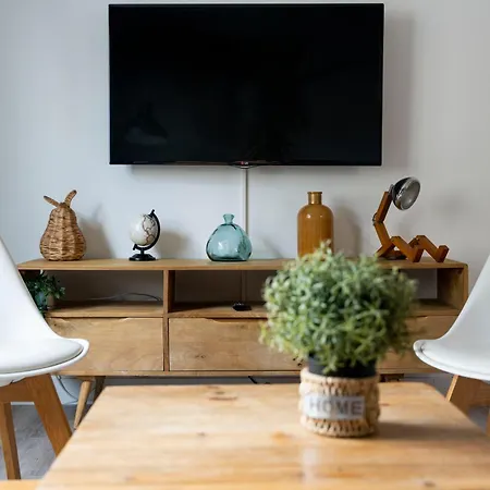 4 Personnes En Centre-ville Apartmán *