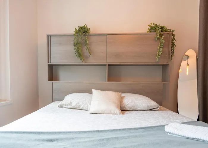 4 Personnes En Centre-ville *